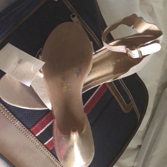 Size 6 - Picture 3 of 3